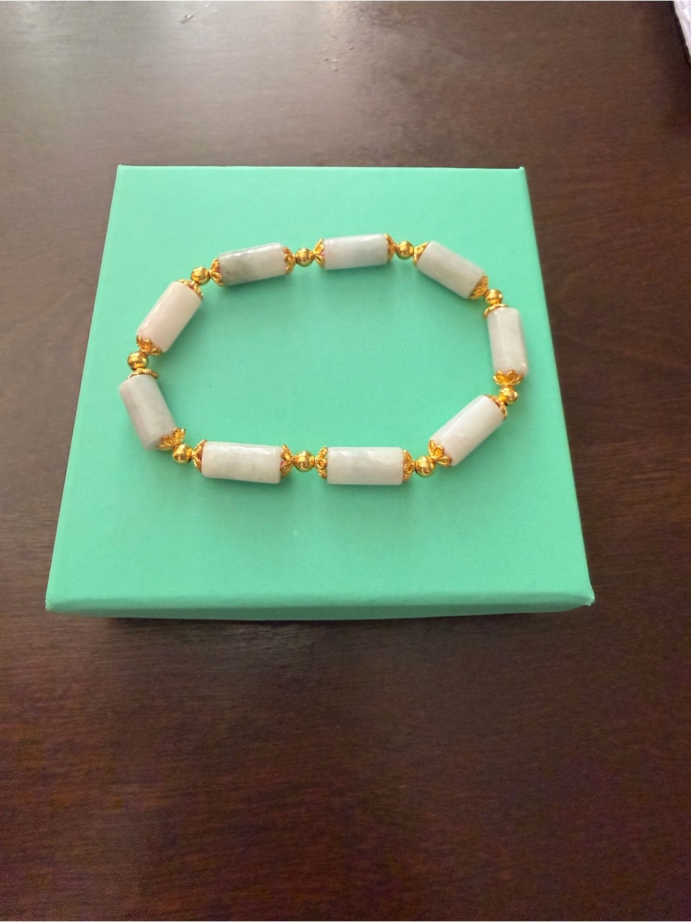 White Jade Bead Stretch Bracelet with Gold Accents